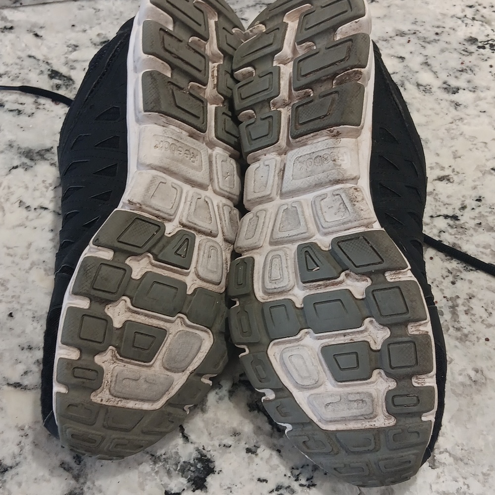 Mens Running Reebok shoes - Picture 3 of 3